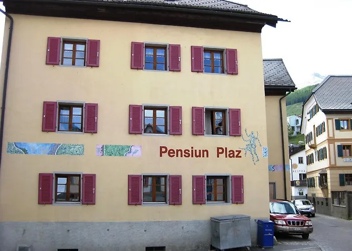 Hotel Pensiun Garni Plaz Scuol